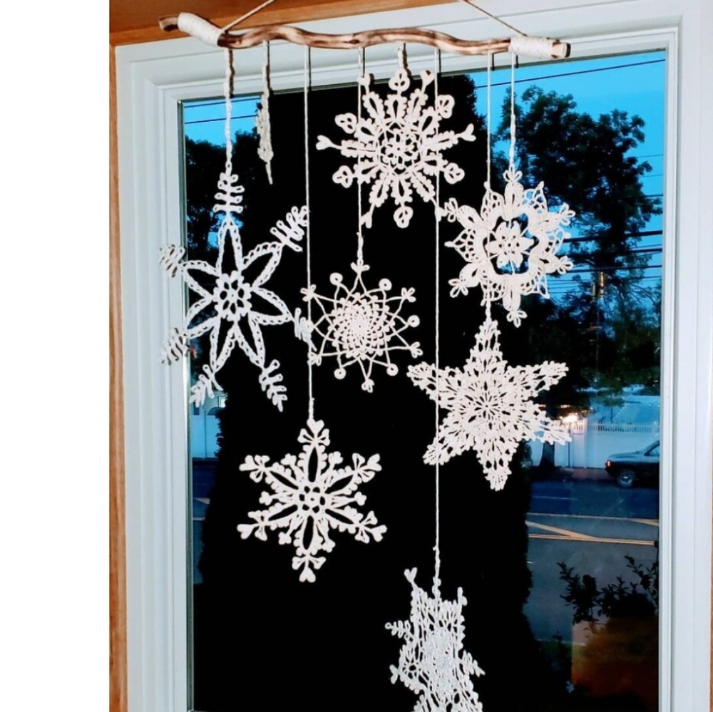 Christmas ornaments hand crotchet snowflakes arrangement #7